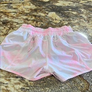 Lululemon tracker shorts size 6